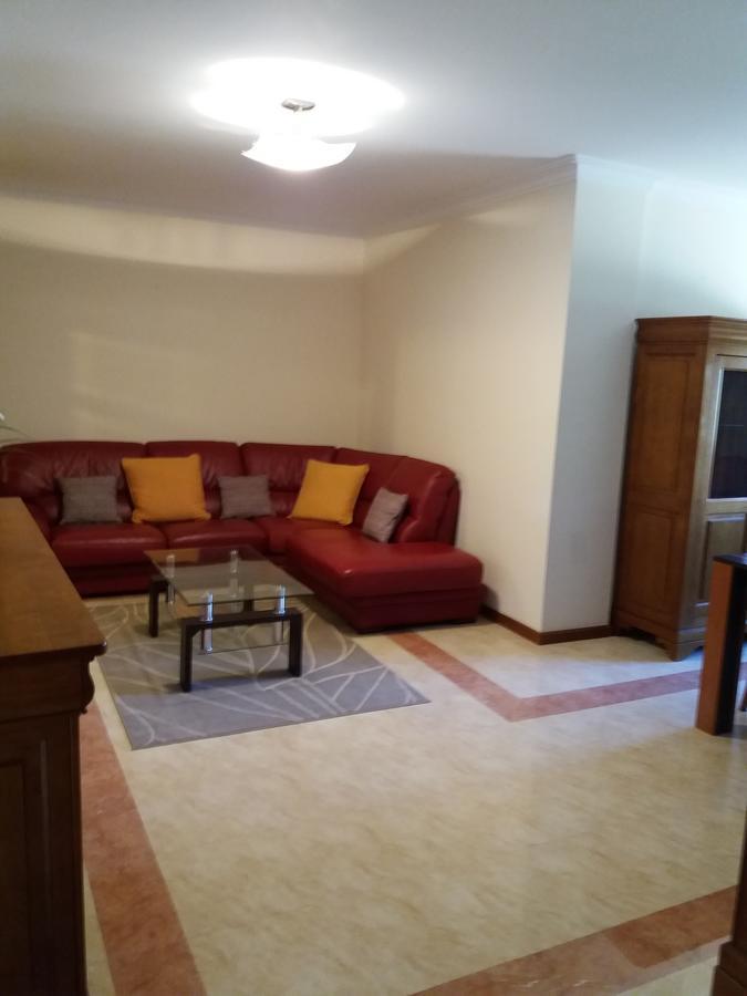 Apartamento Praia Синтра Екстериор снимка